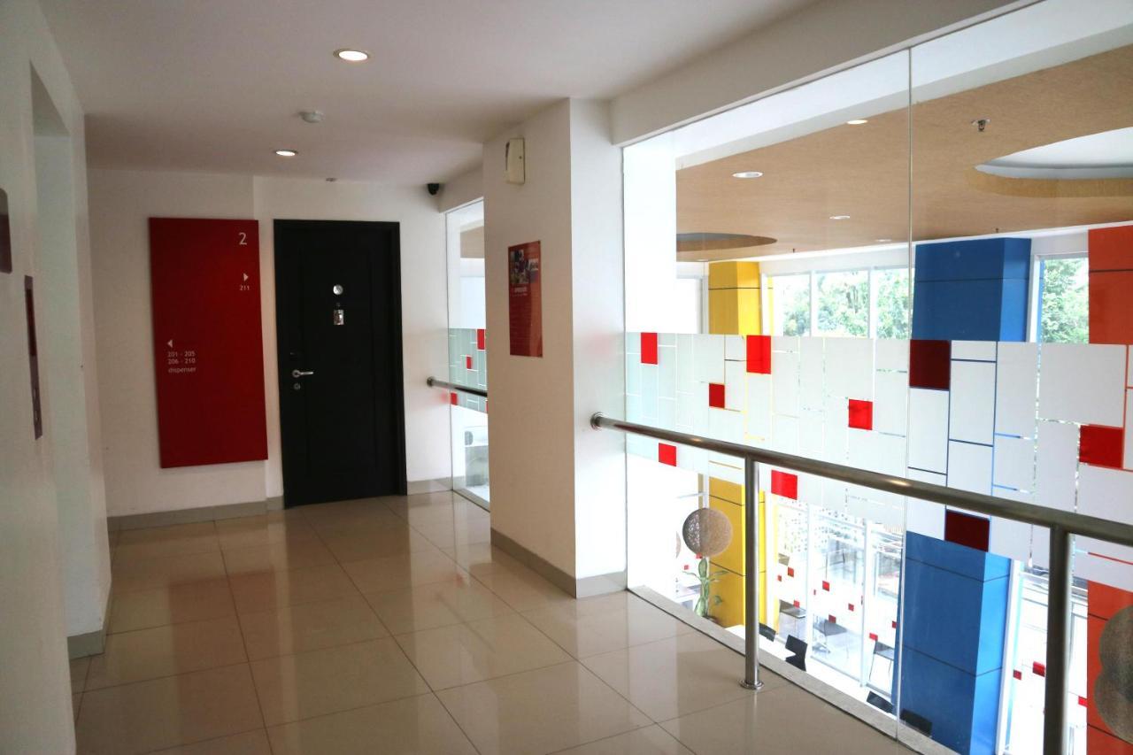 Amaris Hotel Dr. Susilo Grogol Cakarta Dış mekan fotoğraf